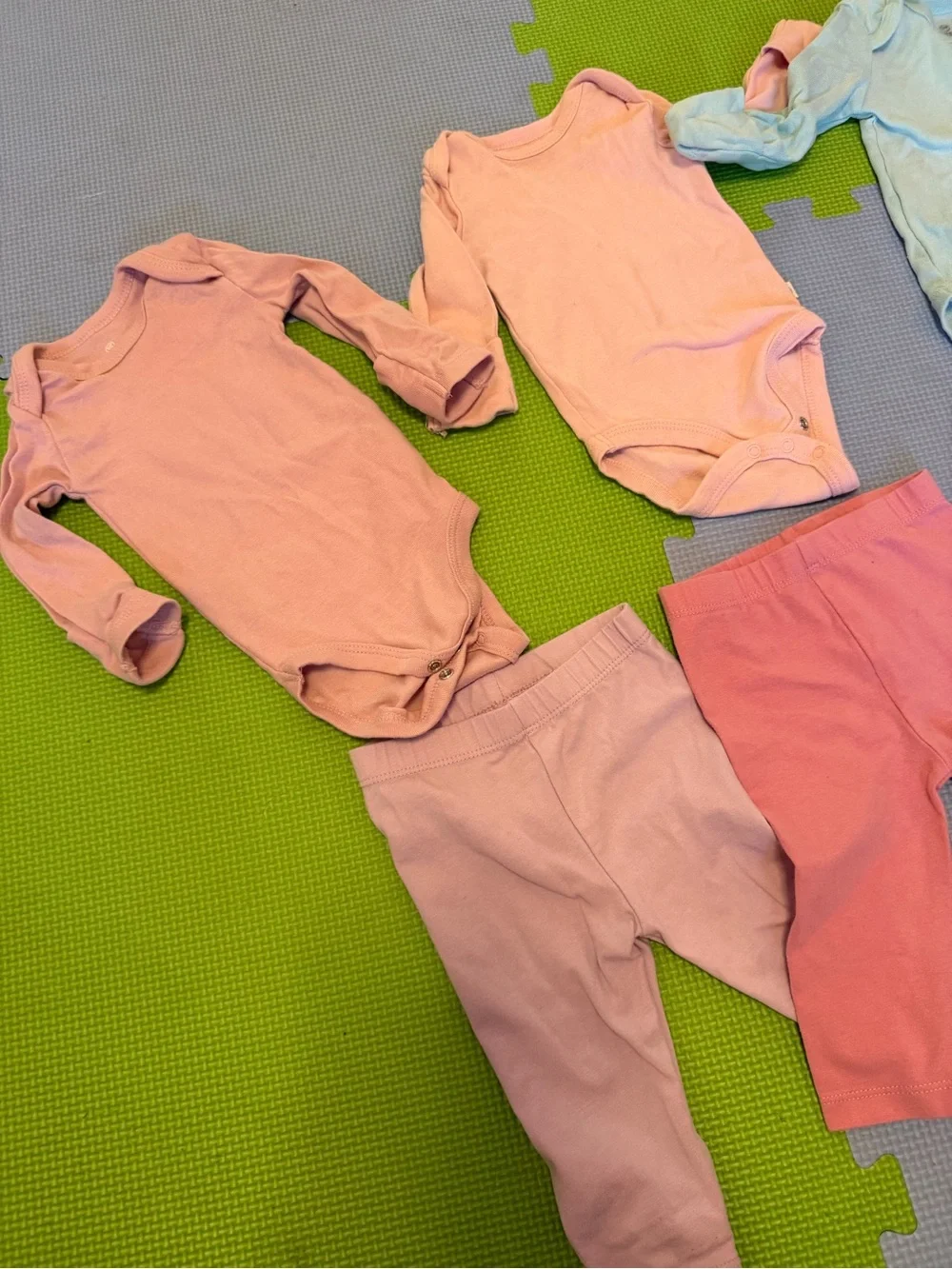 Baby Long-Sleeve Bodysuits and Leggings Set with pastel hats